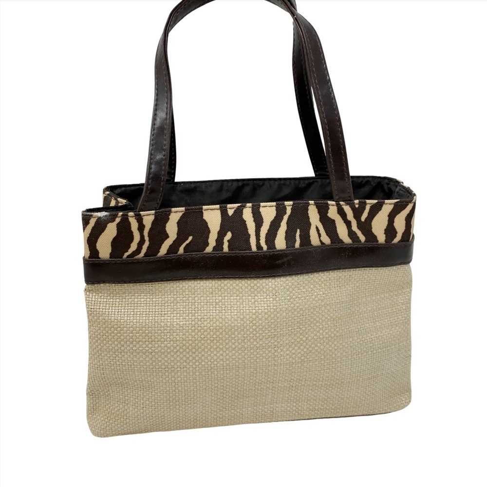 Estee Lauder mini straw handbag makeup bag